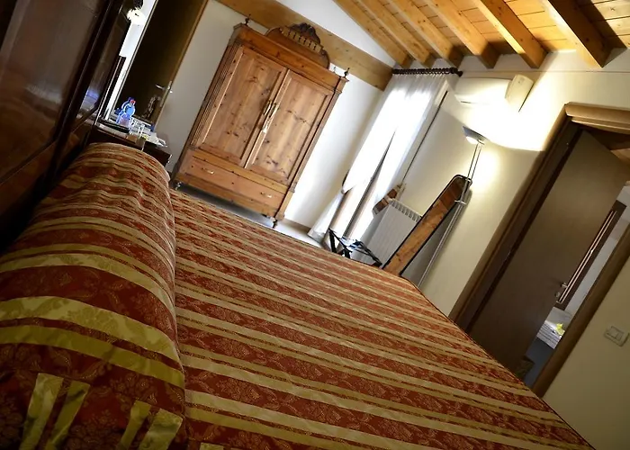 9 Muse Bed And Breakfast