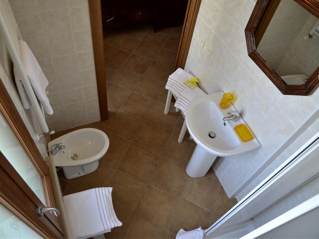 Bed & Breakfast 9 Muse 3*