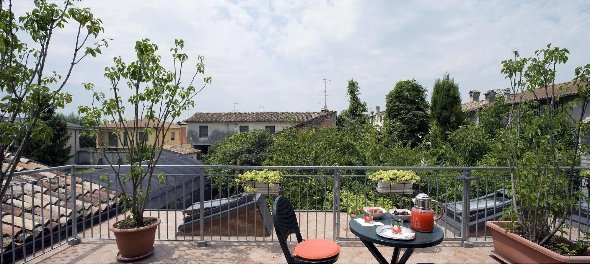 Bed & Breakfast 9 Muse